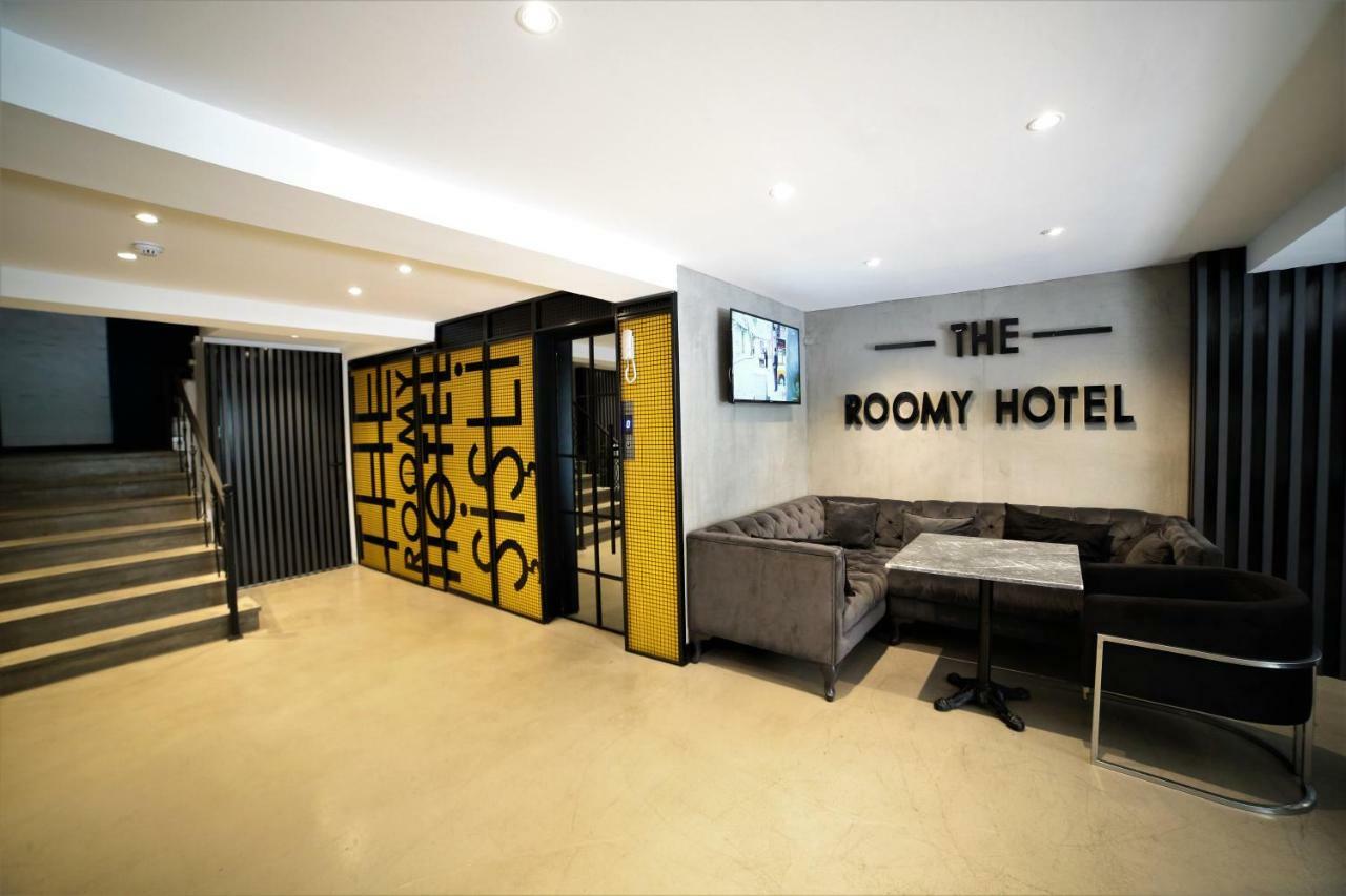 The Roomy Hotel Sisli Provincia di Provincia di Istanbul Esterno foto